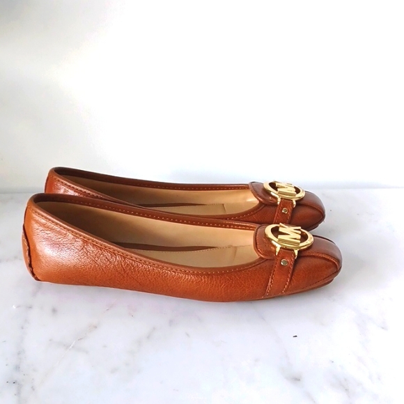 MICHAEL by Michael Kors moc Ballet Flat. Size 7.5 pl - Picture 3 of 6